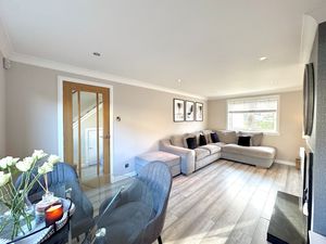 Photo 13- click for photo gallery